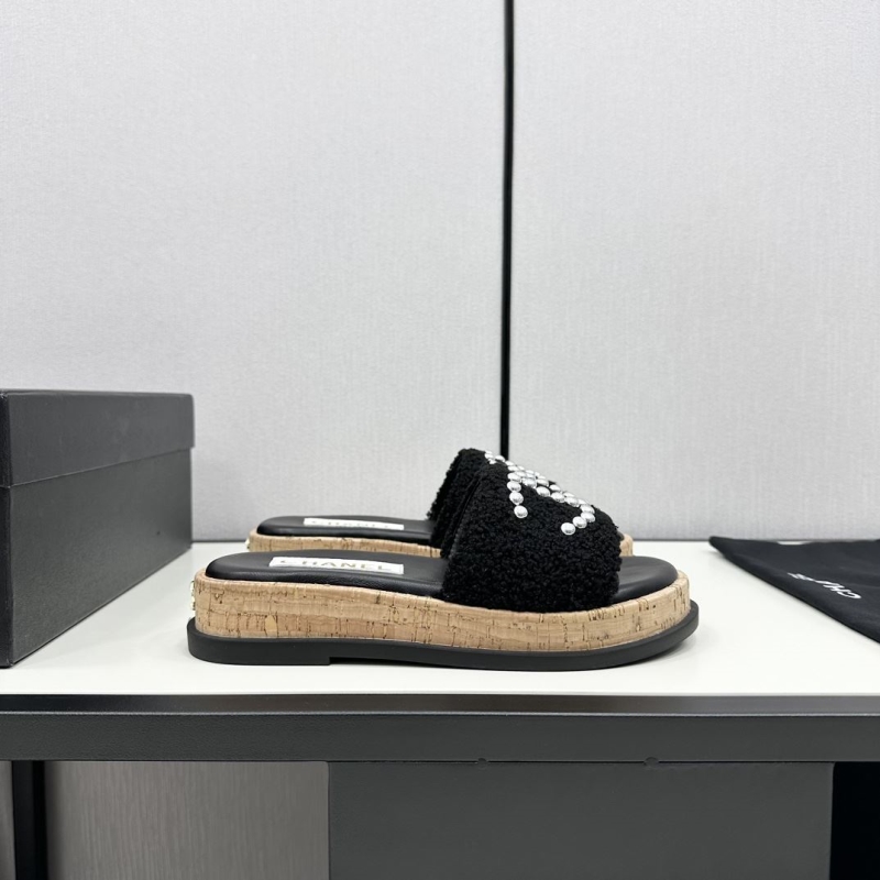 Ch*el slippers